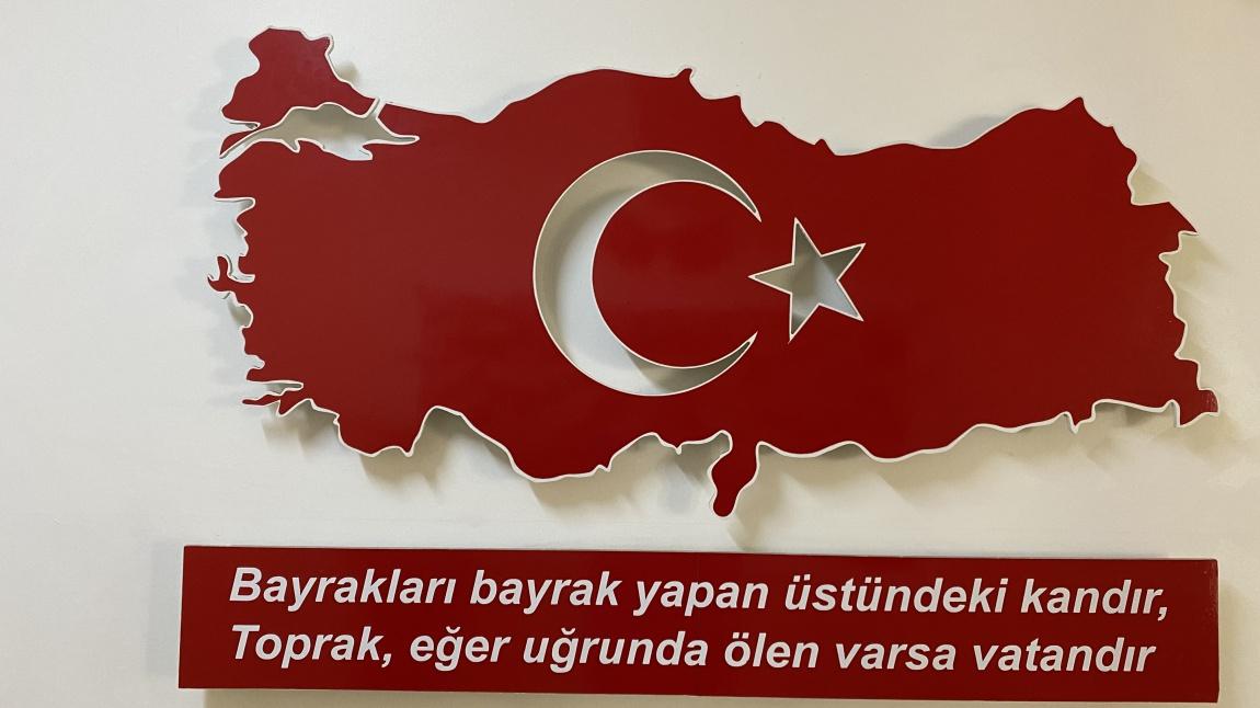 ATATÜRK KÖŞESİ